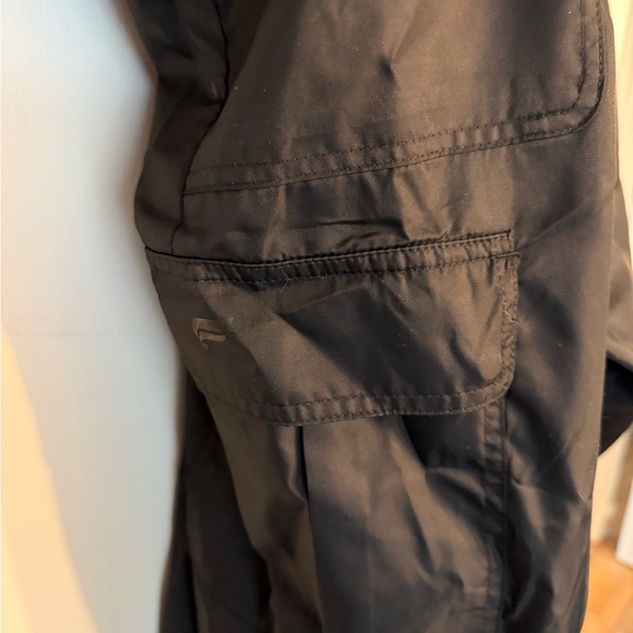 Fabletics Charcoal Wide Leg Cargo Pants - Picture 4 of 5